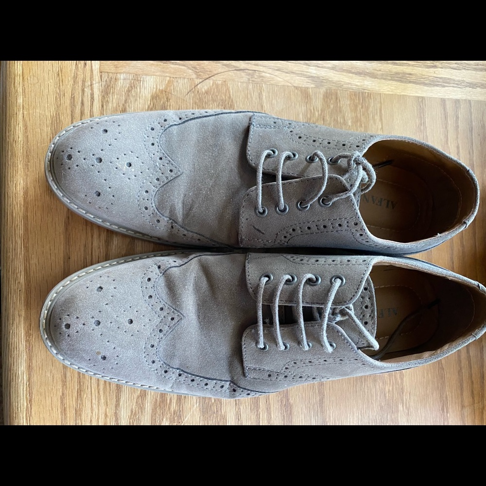 Alfani wings tip suede wing tip shoes